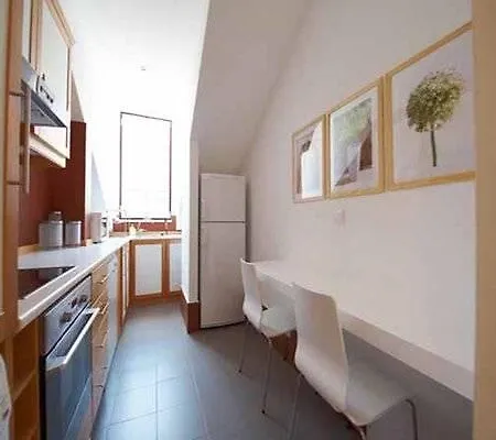 Hello Santos Apartamento Lisboa