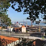 Hello Santos Lisbona